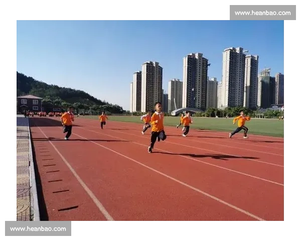 《跳绳比赛精彩纷呈，展现拼搏精神与团队协作的完美融合》